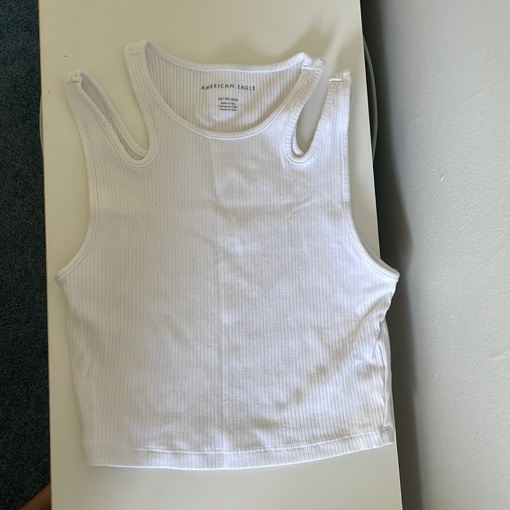 american eagle cut out tank